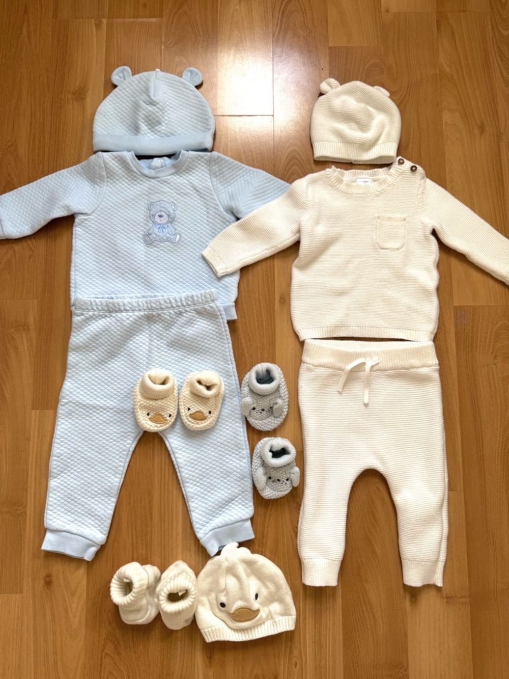 Baby Set - Cozy Knit Two-Piece Outfit